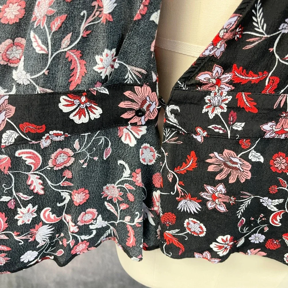 Banana Republic Womens Floral Wrap Top Size M Peplum Flowy Boho Romantic Cottage